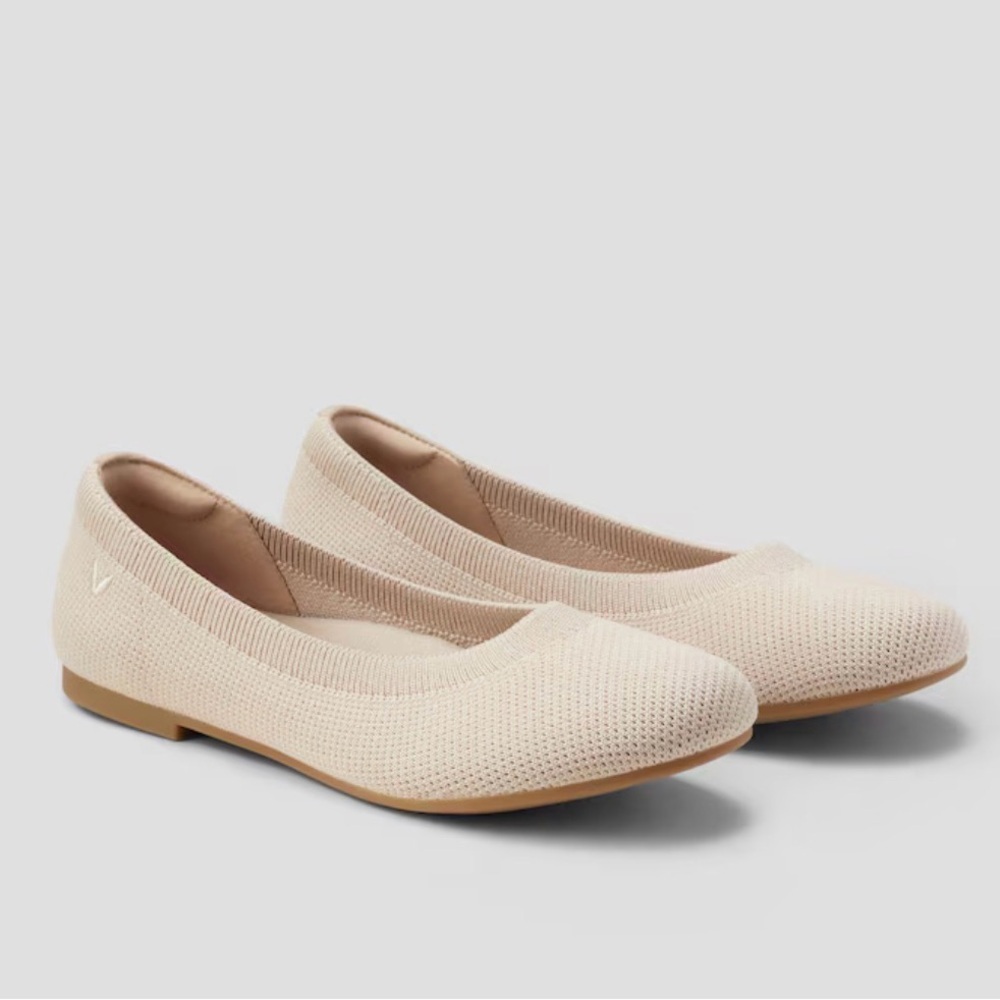 Vivaia Claire Round-Toe Flats - Picture 3 of 15